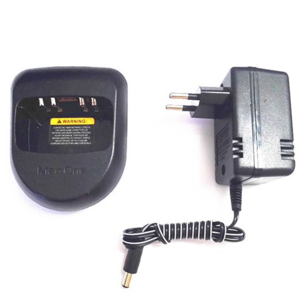 MOTOROLA Mag One A8 Desktop Charger