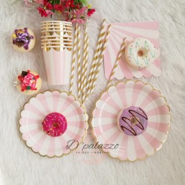 image of England Noble High Tea Style Party Decoration Set for Kids or Adults Party