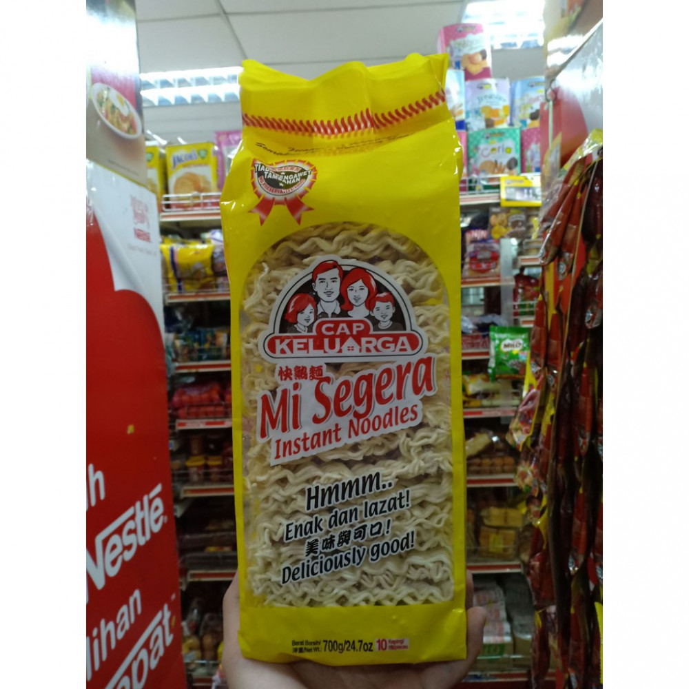 Cap Keluarga Mi Segera Instant Noodles 10 pieces 700g Cap Keluarga Mi Segera Instant Noodles 10 pieces 700g