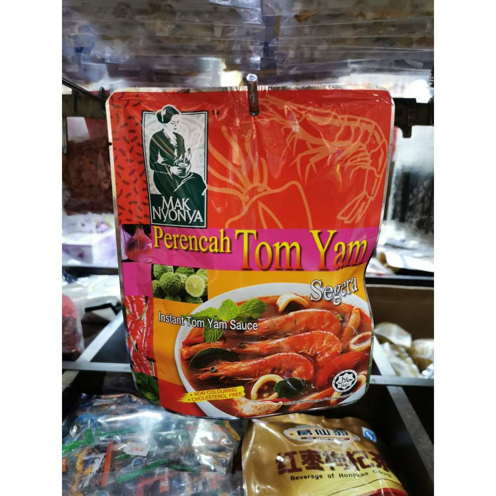 Mak Nyonya Instant Tom Yam Sauce 200g Mak Nyonya Instant Tom Yam Sauce 200g