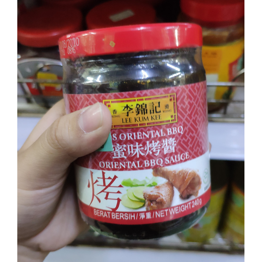 Lee Kum Kee Oriental BBQ Sauce 240 gram Lee Kum Kee Oriental BBQ Sauce 240 gram