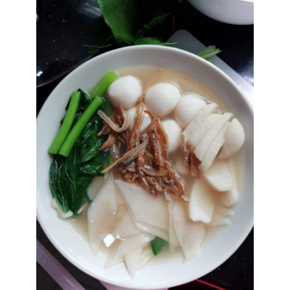 Ah Seng Mee Hoon Kueh 阿成面粉糕 1 pkt 80g x 4包 Ah Seng Mee Hoon Kueh 阿成面粉糕 1 pkt 80g x 4包