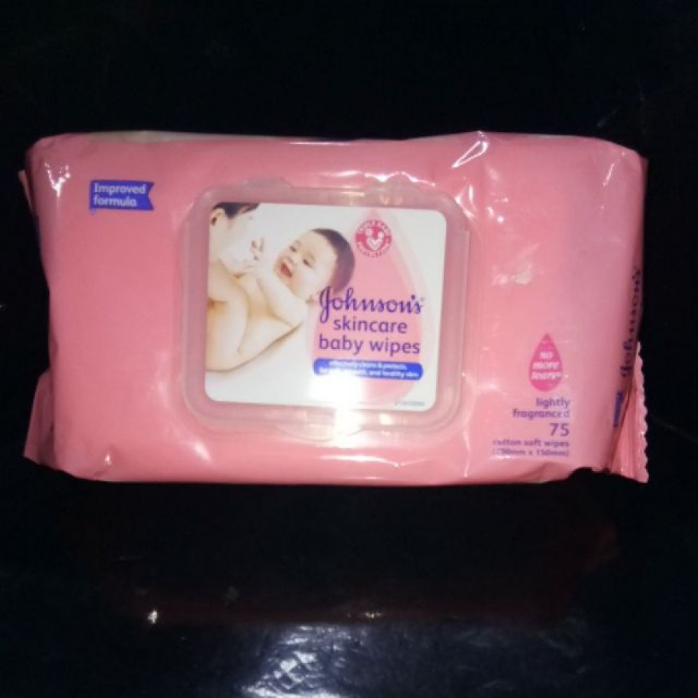 JOHNSON’S SKINCARE LIGHTLY FRAGRANCED BABY WIPES 75’S JOHNSON’S SKINCARE LIGHTLY FRAGRANCED BABY WIPES 75’S