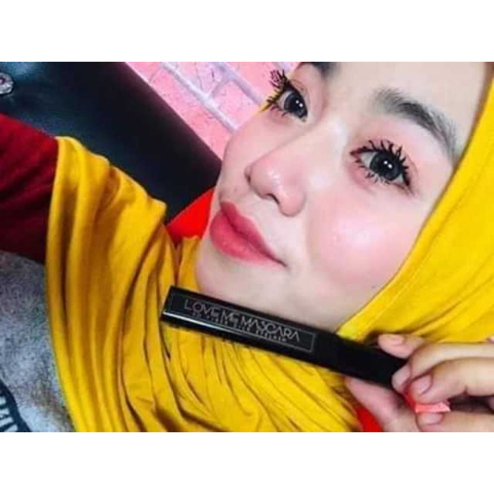 LOVE ME MASCARA 4D FIBER SILK EYELASH LOVE ME MASCARA 4D FIBER SILK EYELASH