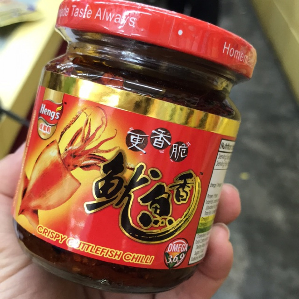 Heng’s Crispy Cuttlefish Chilli 180g Heng’s Crispy Cuttlefish Chilli 180g