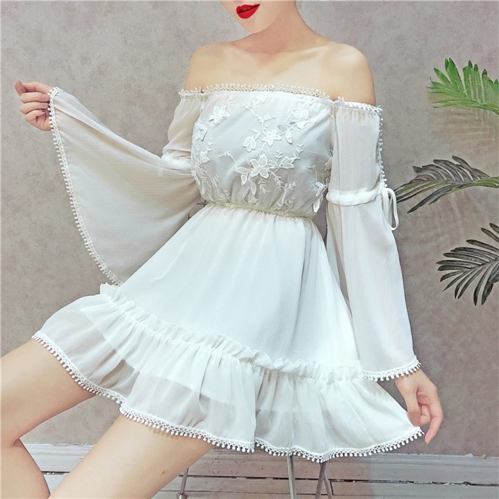 Off shoulder chiffon dress summer 一字领喇叭袖短裙雪纺连身裙 Off shoulder chiffon dress summer 一字领喇叭袖短裙雪纺连身裙