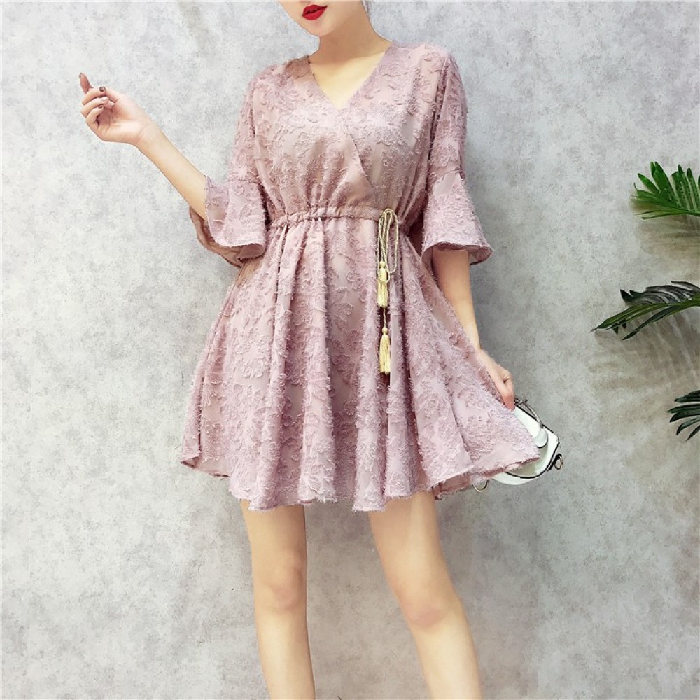 Korean v-neck lace fairy dress V领喇叭袖仙仙短裙 Korean v-neck lace fairy dress V领喇叭袖仙仙短裙