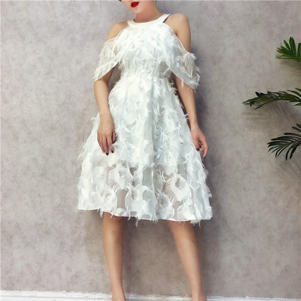 HongKong Strapless slim mesh stitching feather temperament dress 露肩网纱羽毛连身裙 HongKong Strapless slim mesh stitching feather temperament dress 露肩网纱羽毛连身裙