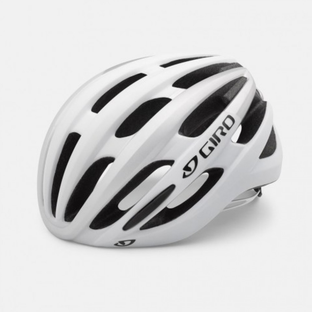Giro Foray Cycling Helmet Giro Foray Cycling Helmet