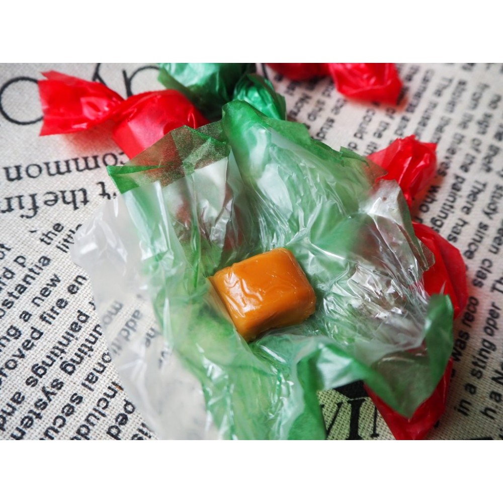 100% PURE HANDMADE COCONUT CANDY 天然手工椰糖 100% PURE HANDMADE COCONUT CANDY 天然手工椰糖