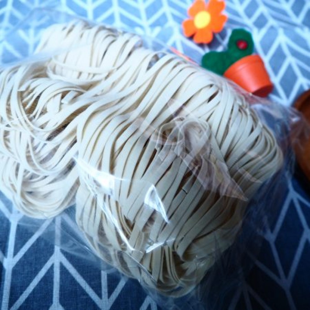 Organic Thin Pan Mee 有机细板面 Organic Thin Pan Mee 有机细板面