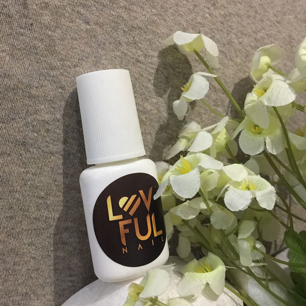 Nail Glue with Brush (7ml) Nail Glue with Brush (7ml)