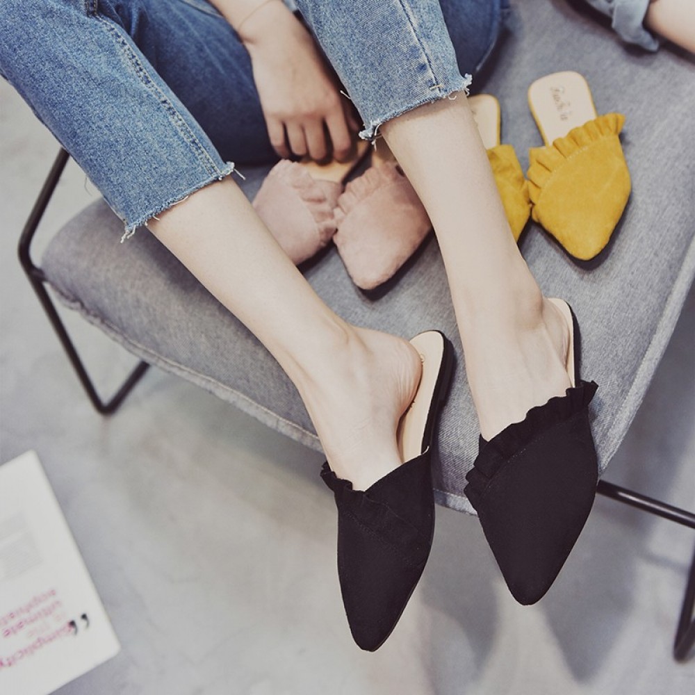 Pointed flat bottom cover half slippers