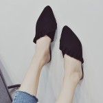 Pointed flat bottom cover half slippers