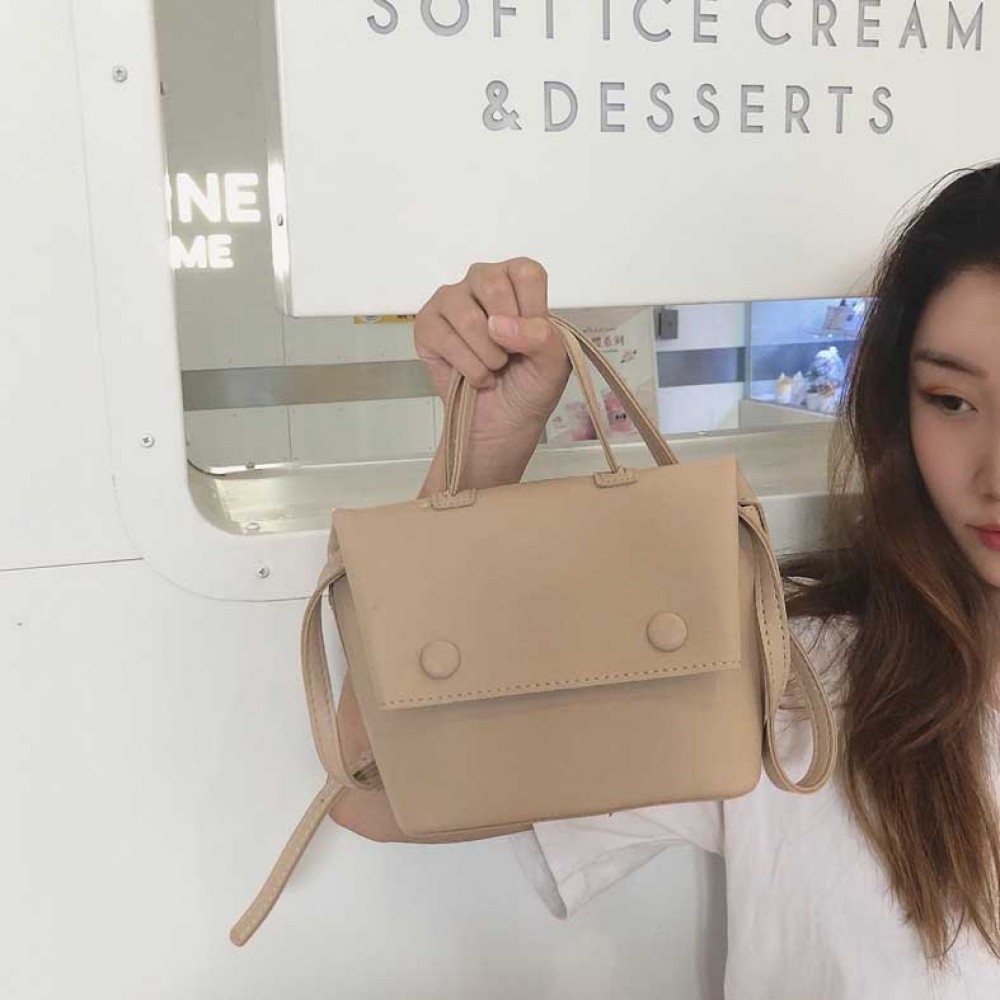 【READY STOCK】Ins super fire simple fashion mini shoulder bag