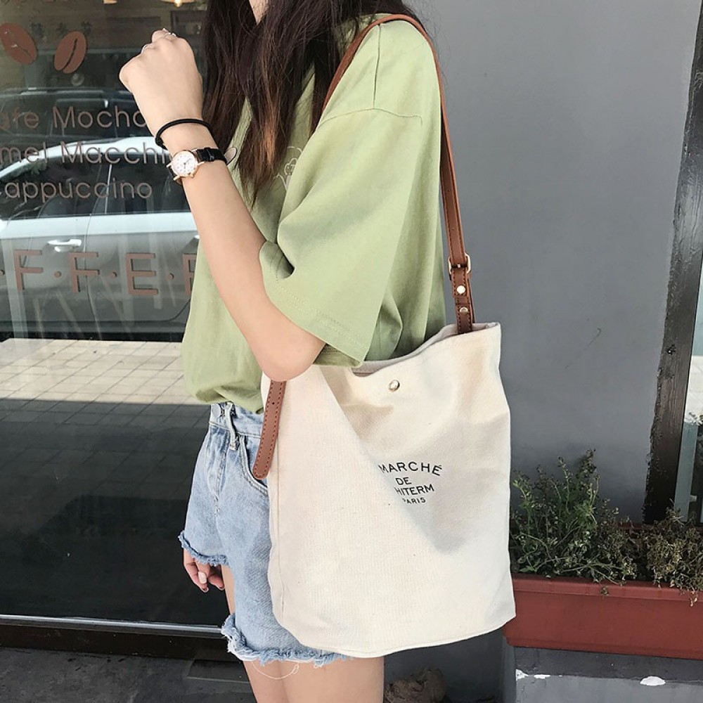 【READY STOCK】2018 Korea Dongdaemun ins stitching canvas crossbody canvas bag