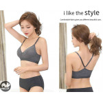 (Ready Stock) Yoga Run Exercise Training Sports Bra Gym Fitness Lady Women Strap Adjustable Tops