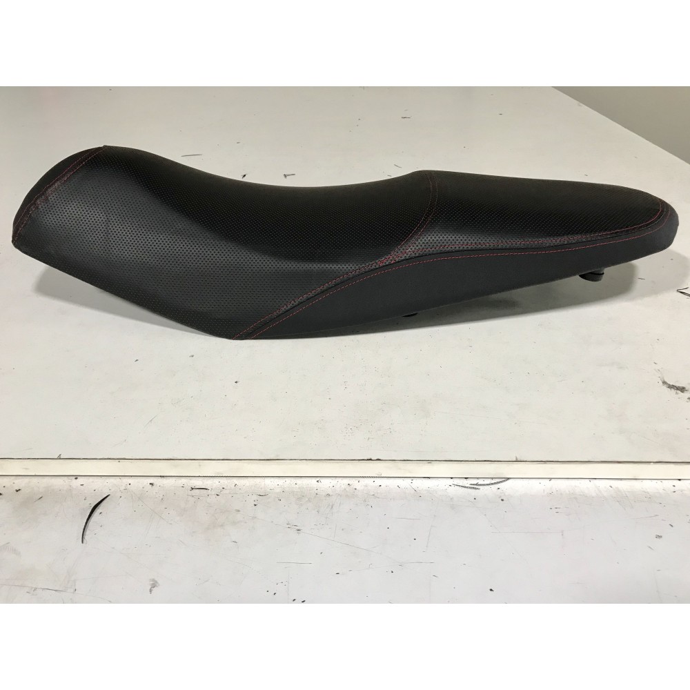 LIMITED EDITION LC135 V1 V2 V3 V4 Racing Sport Seat LIMITED EDITION LC135 V1 V2 V3 V4 Racing Sport Seat