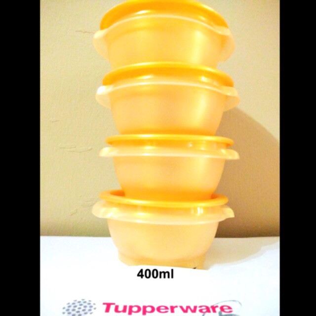 Tupperware Golden Prosperity One Touch Bowl (4pcs x 400ml) Tupperware Golden Prosperity One Touch Bowl (4pcs x 400ml)