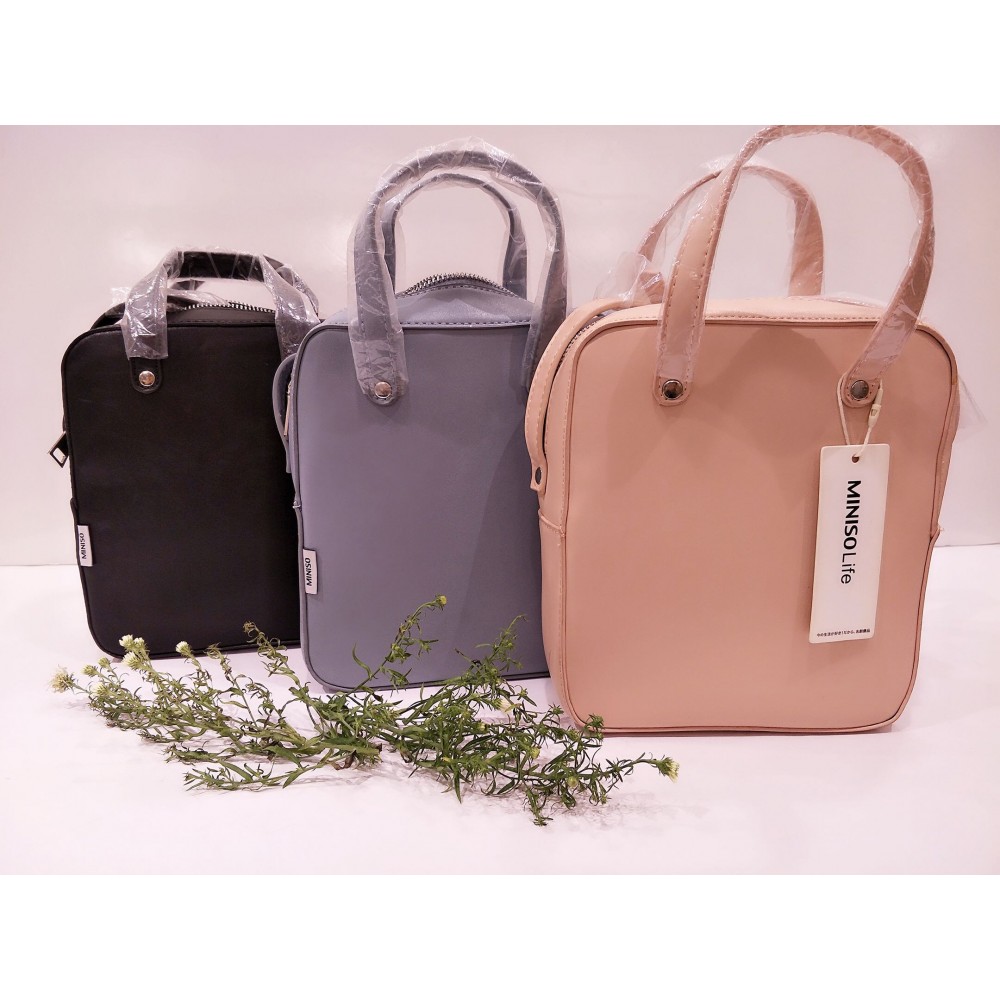 Dual-use Crossbody Bag Dual-use Crossbody Bag