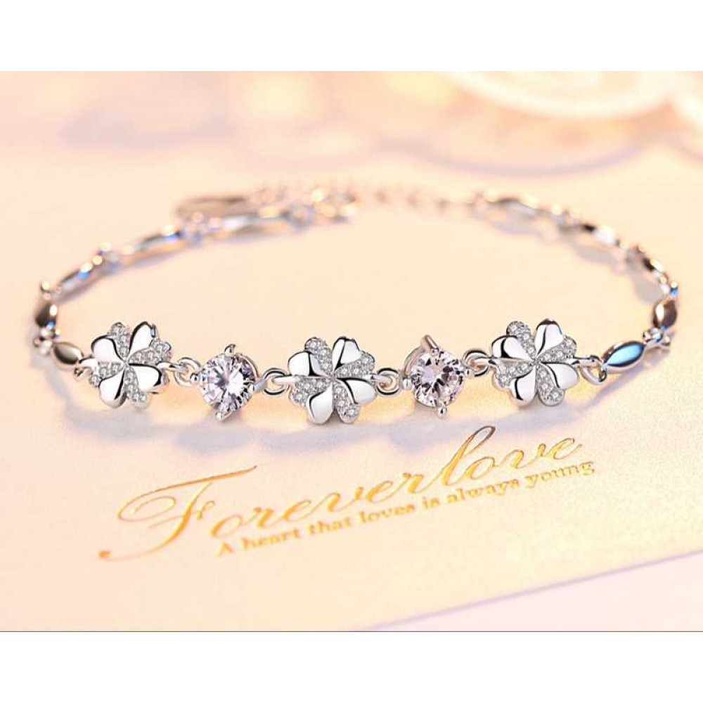 S999 Pure Silver Four Leaf Clover Bracelet S999 Pure Silver Four Leaf Clover Bracelet