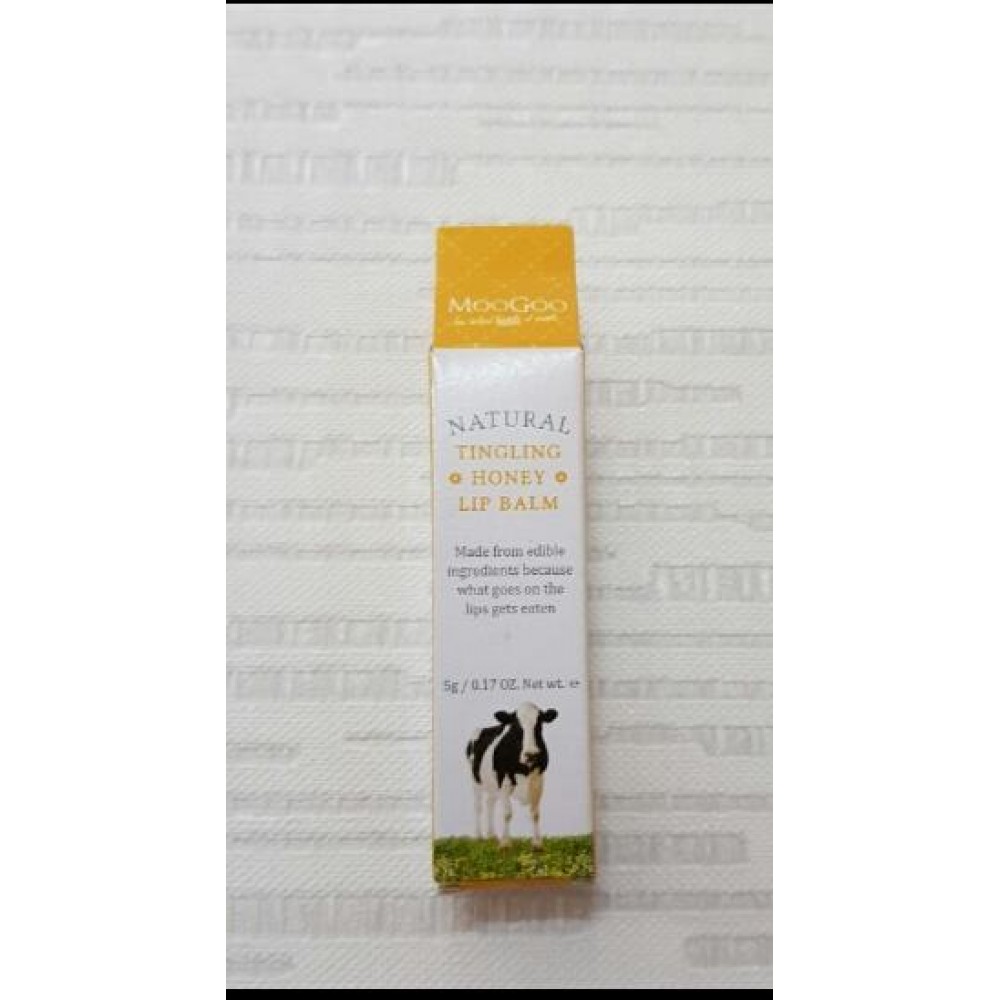 MooGoo Natural Tingling Honey Lip Balm MooGoo Natural Tingling Honey Lip Balm