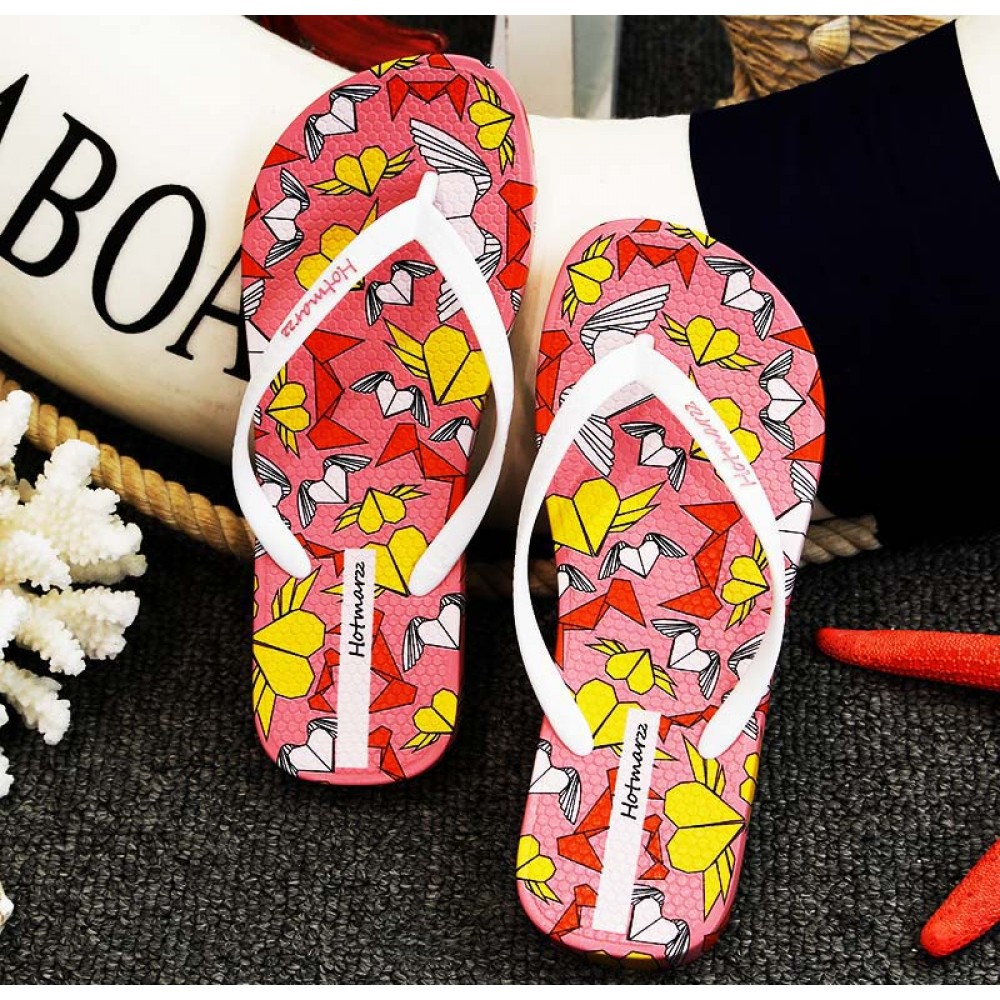 Hotmarzz Women Summer Beach Flat Sandals / Slippers / Flip Flops Heart Series (White) Hotmarzz Women Summer Beach Flat Sandals / Slippers / Flip Flops Heart Series (White)