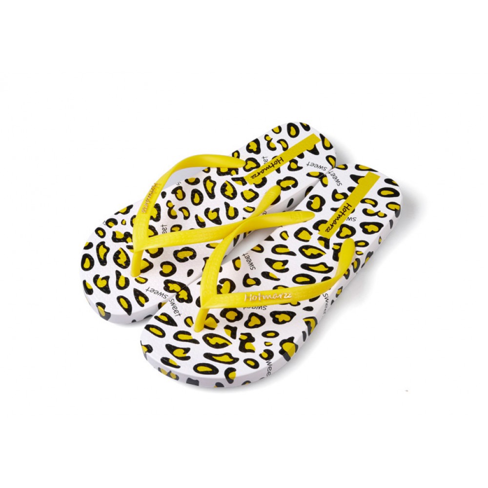 Hotmarzz Women Summer Beach Flat Sandals / Slippers / Flip Flops Leopard Print (Yellow) Hotmarzz Women Summer Beach Flat Sandals / Slippers / Flip Flops Leopard Print (Yellow)