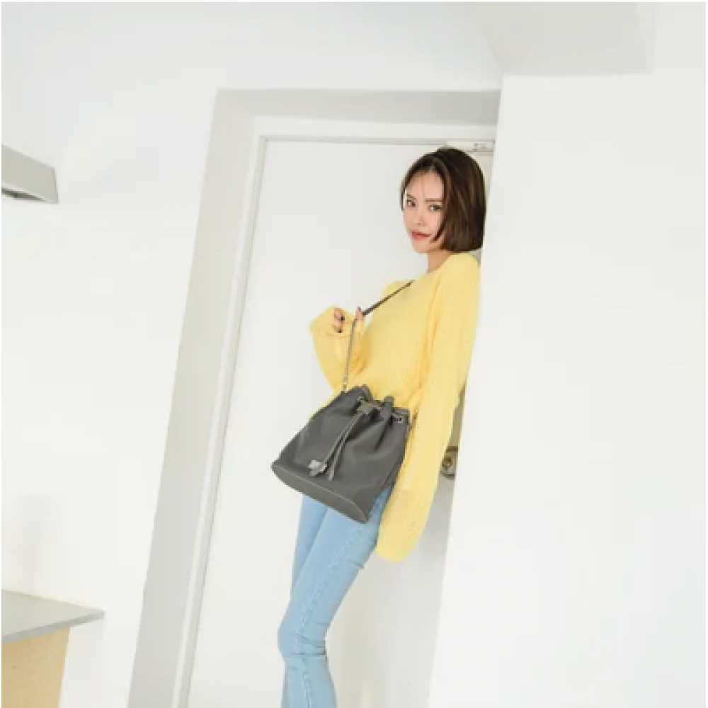 COVERME 3 WAY NYLON BUCKET BAG COVERME 3 WAY NYLON BUCKET BAG