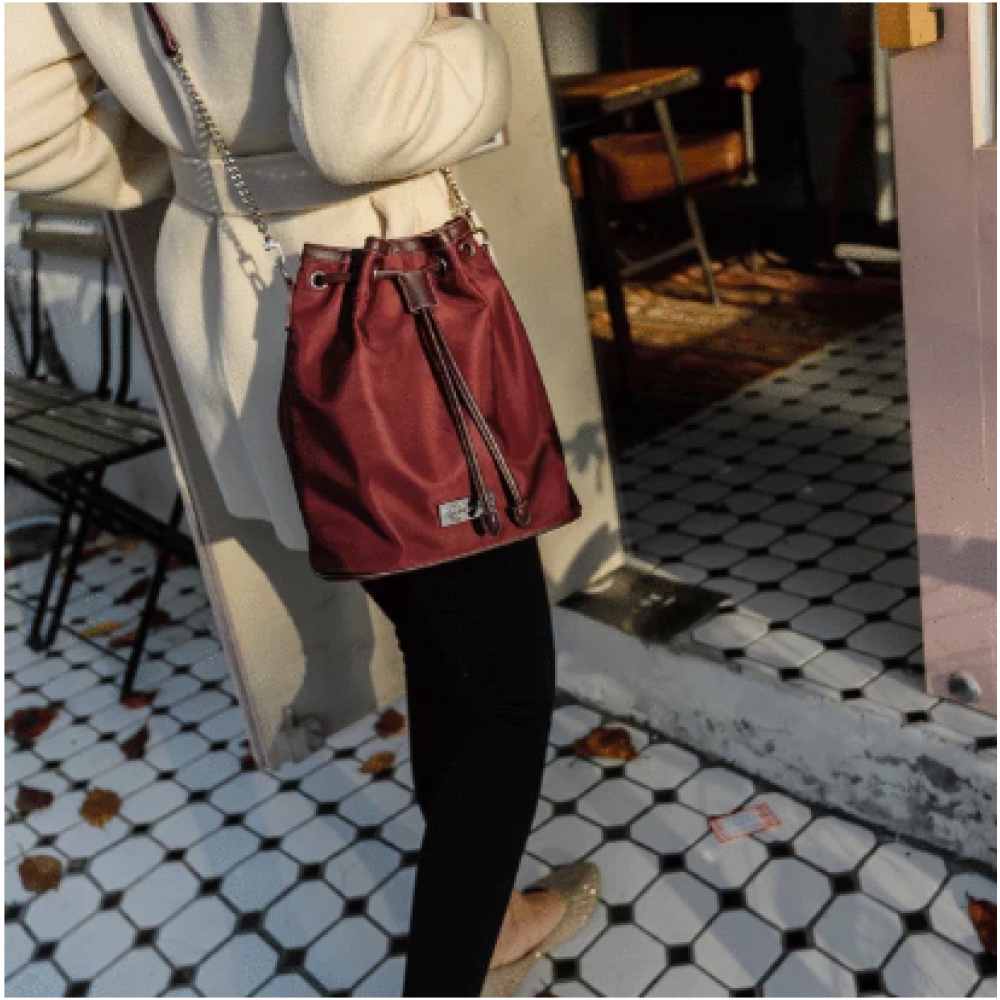 COVERME 3 WAY NYLON BUCKET BAG COVERME 3 WAY NYLON BUCKET BAG