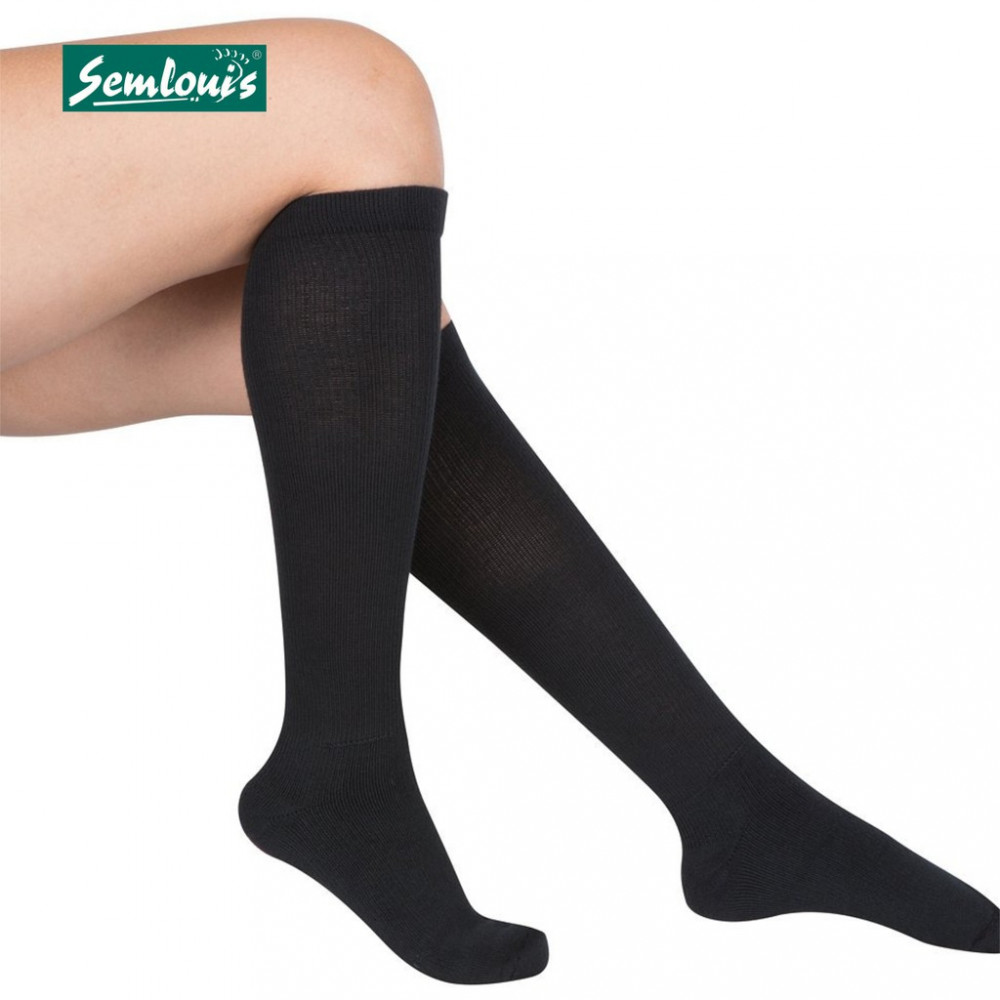 Semlouis (4 In 1 X 2 Packs) Aurat Sarung Kaki Paras Lutut -Nipis Teksture Garis Semlouis (4 In 1 X 2 Packs) Aurat Sarung Kaki Paras Lutut -Nipis Teksture Garis