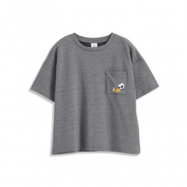 image of 查理.布朗正在電話暢聊中短袖T恤 Charlie. Brown Talking On The Phone Short Sleeve T-Shirt