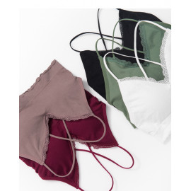 image of V領蕾絲後交叉背心 五色售 V-Neck Lace Back Cross Vest Five Colors