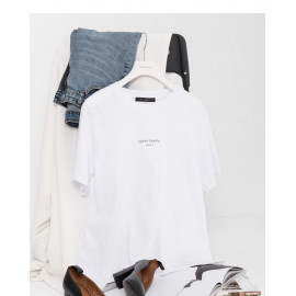 image of UPPER STUDIO 簡約字母短T UPPER STUDIO Simple Letter Short T