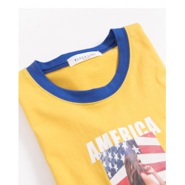 image of 亮眼配色AMERICA字母照片短T Bright Eye Color Matching AMERICA Letter Photo Short T