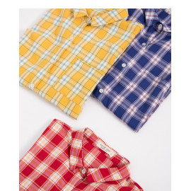 image of 小領格紋口袋造型襯衫 三色售 Small Collar Plaid Pocket Style Shirt Three Colors