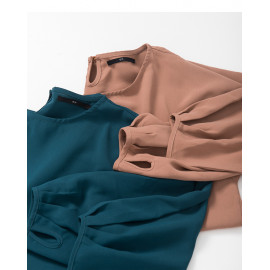 image of 素面蓬袖設計雪紡上衣 兩色售 Plain Awning Design Chiffon Top Two Colors