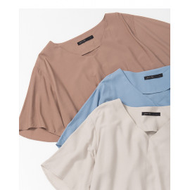 image of 五分袖V領雪紡上衣 三色售 Five-Sleeve V-Neck Chiffon Top Three-Colors