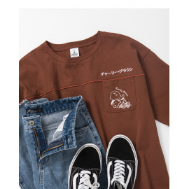 image of 查理‧布朗單口袋人物字母繡花短袖T恤 Charlie Brown Single Pocket Character Letter Embroidered Short Sleeve T-Shirt