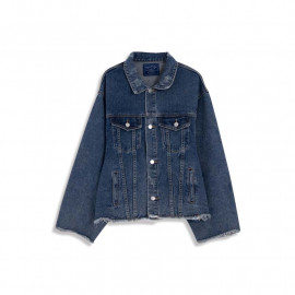 image of 袖開衩鬚邊設計寬版牛仔外套 Sleeve Open And Wide-Width Denim Jacket