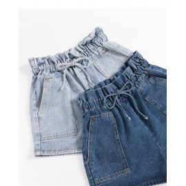 image of 復古高腰綁帶牛仔短褲 兩色售 Vintage High Waist Strap Denim Shorts Two Colors