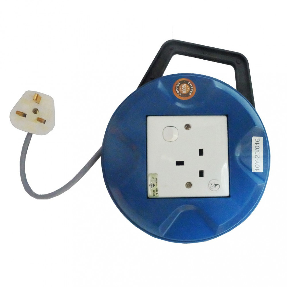7M Round Extension Trailing Socket