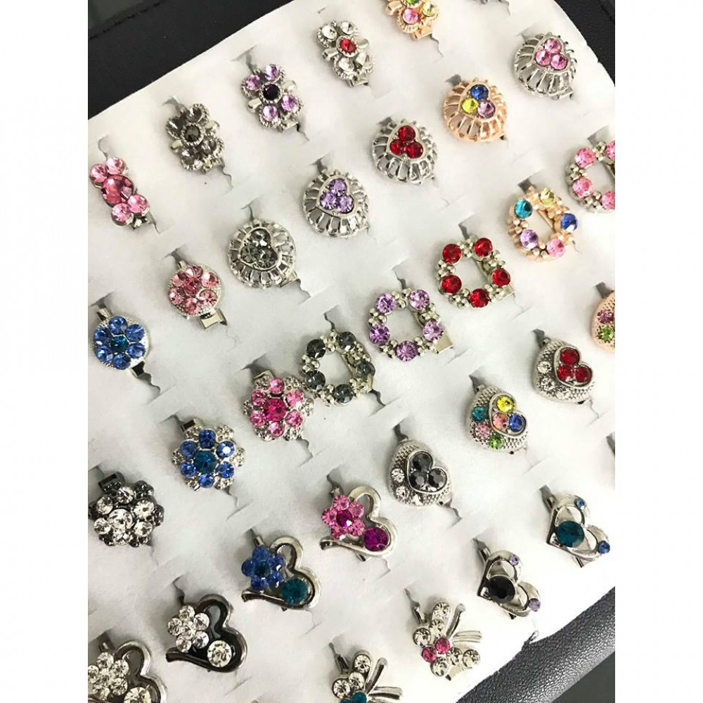 Wholesale 50pcs Diamond Tree Randomly Pick Baby Brooch Ready Stock