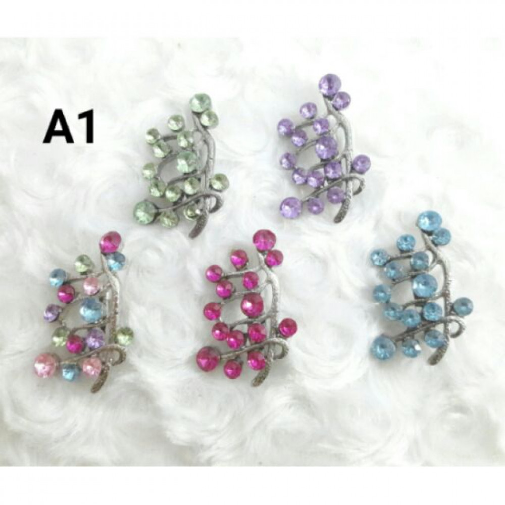 [Ready Stock] Wholesale Brooch