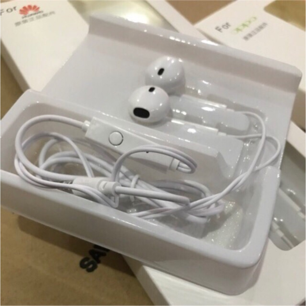 Huawei InEar Wired Earphones 3.5mm Plug Guarantee Good Quality Ready Stock