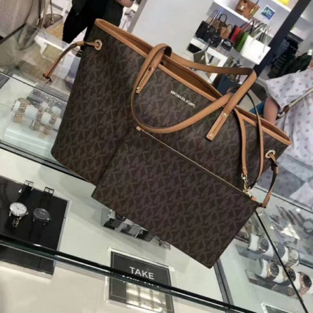 READY STOCK NJ BRANDED BAG Jet Set Travel Large Drawstring READY STOCK NJ BRANDED BAG Jet Set Travel Large Drawstring