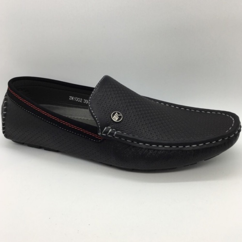 Men Shoes Black Color Lifestyle Casual Loafer Slip On Simple. ZORO Men Shoes Black Color Lifestyle Casual Loafer Slip On Simple. ZORO